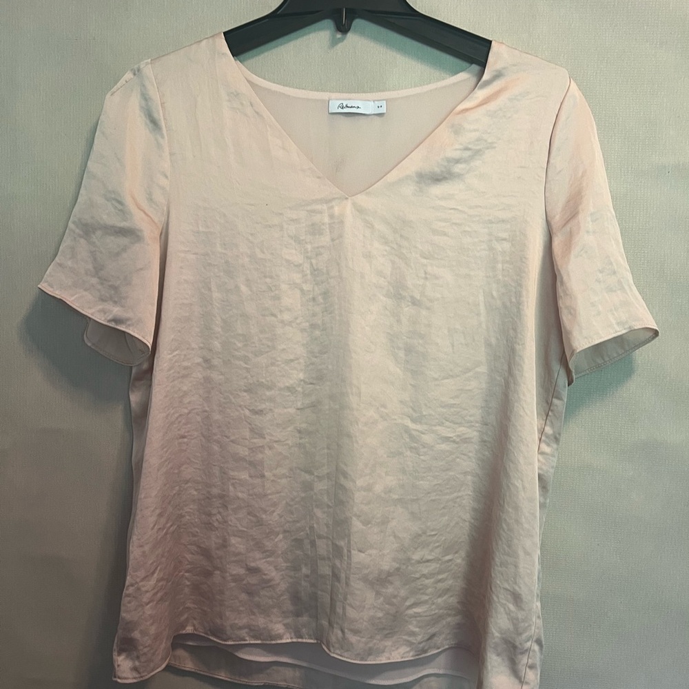 Reitmans Pink Blouse V-Neck Short Sleeve